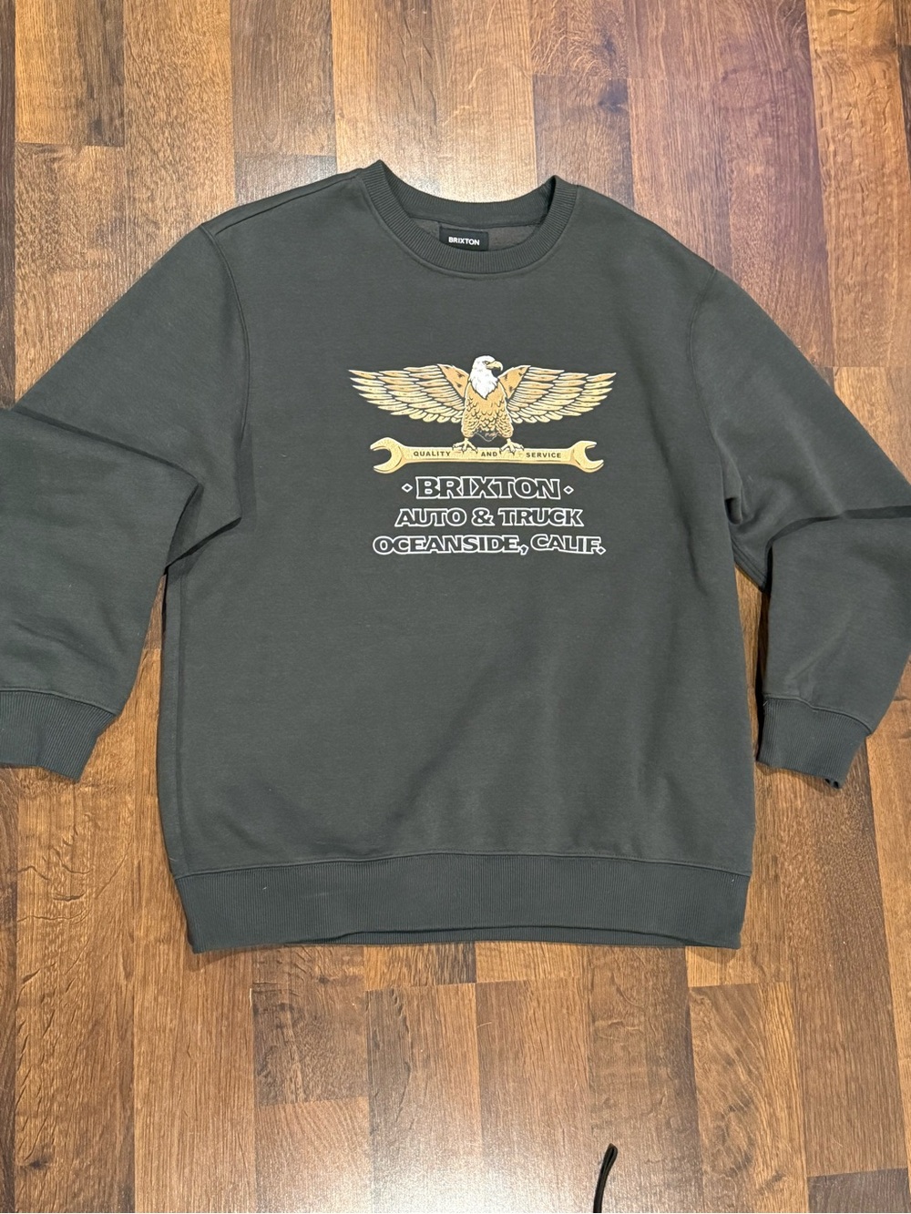 Brixton Mens Crewneck Sweatshirt with Eagle Graphic (size Large)
